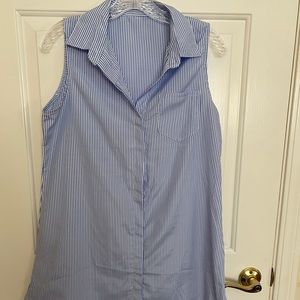 BLUE & WHITE Flowy Dress. Unworn. Fits XS-S.